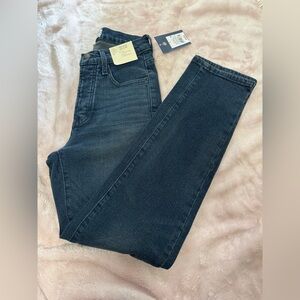 Womens universal thread jeans
